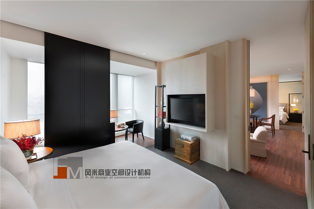為了這家酒店，志明與春嬌從香港飛到了臺(tái)北！