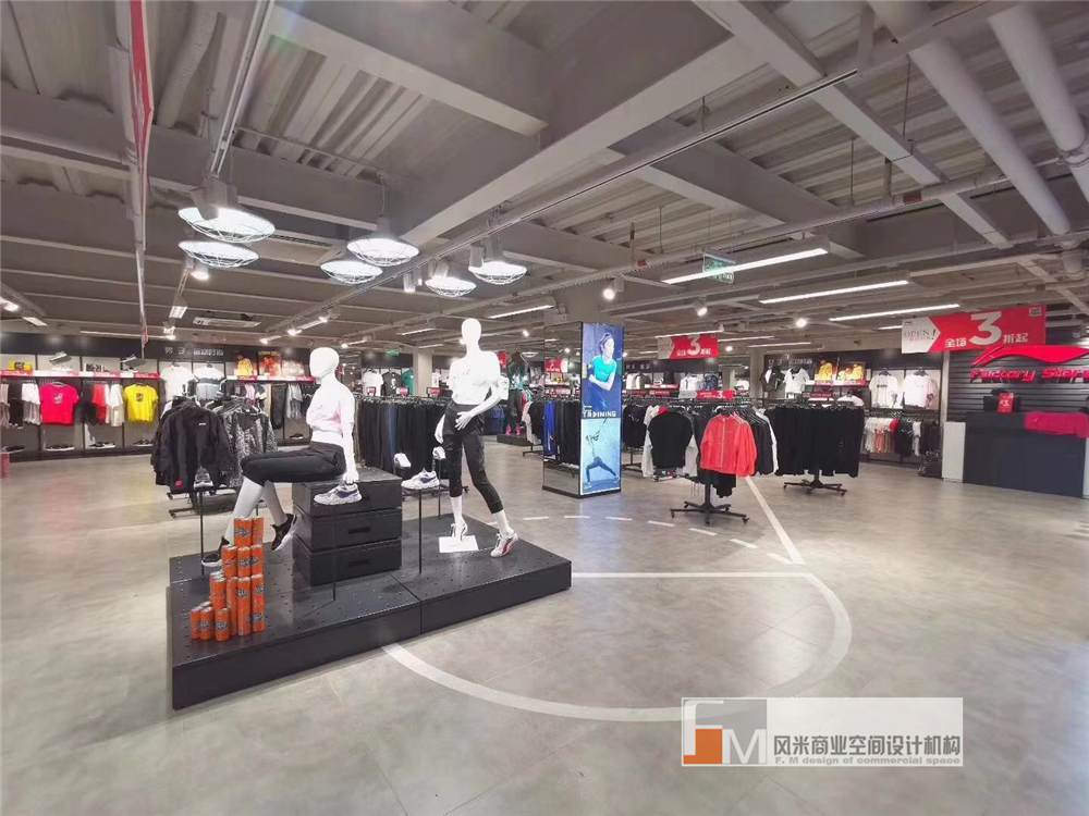 南寧步行街李寧工廠(chǎng)店